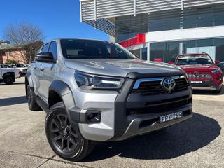 2024 Toyota Hilux Rogue 48V Ute (Stunning Silver) Pre-Owned Car Thumbnail