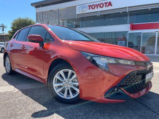 2025  Toyota Corolla SX Hybrid Hatch (Sunstone Orange) Pre-Owned Car Thumbnail