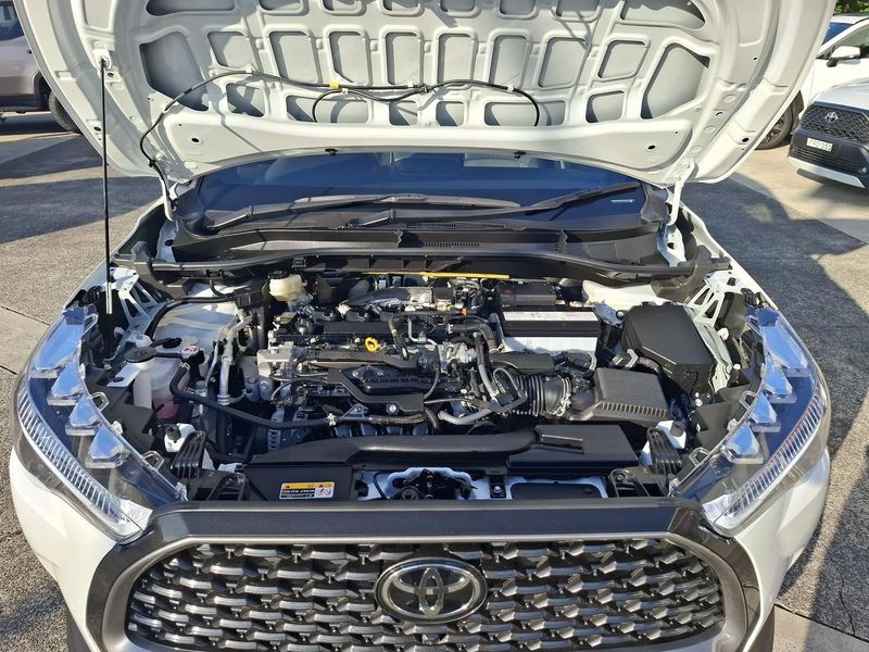 2024 Toyota Corolla Cross GXL Auto 2WD Photo 9
