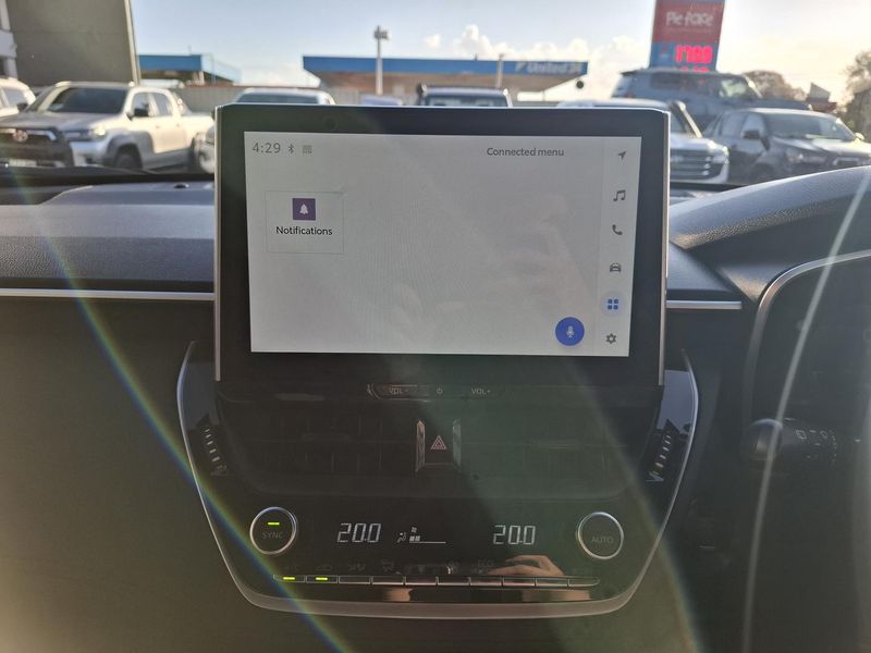 2024 Toyota Corolla Cross GXL Auto 2WD Photo 18