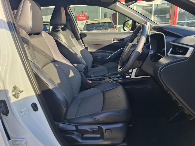 2024 Toyota Corolla Cross GXL Auto 2WD Photo 14