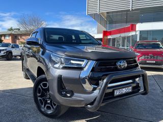 2022 Toyota Hilux SR5 Ute (Graphite) Pre-Owned Car Thumbnail