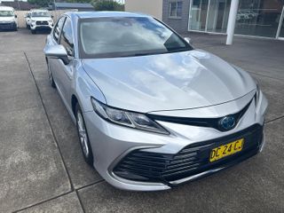 2021  Toyota Camry Ascent Sedan (Silver Pearl) Pre-Owned Car Thumbnail