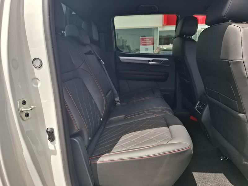 2025 JAC T9 Haven Auto 4x4 Double Cab Photo 12