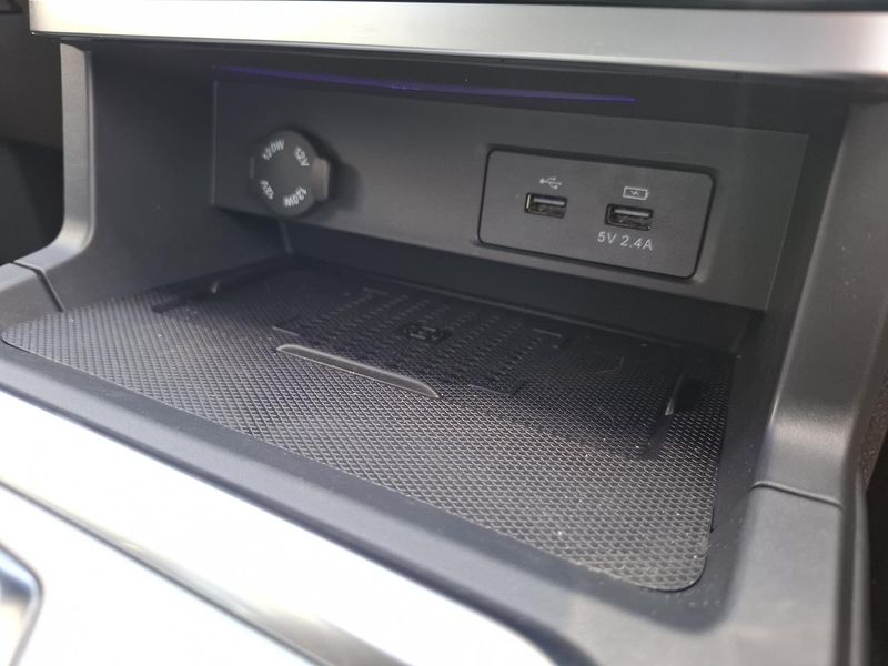 2025 JAC T9 Haven Auto 4x4 Double Cab Photo 22