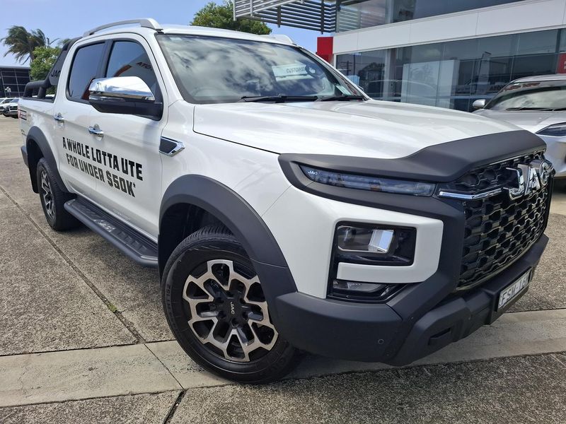 2025 JAC T9 Haven Auto 4x4 Double Cab Photo 1