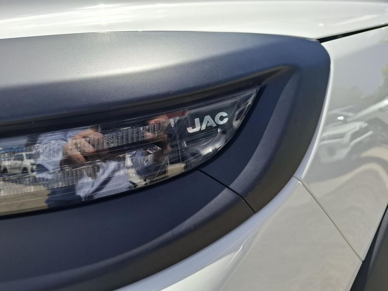 2025 JAC T9 Haven Auto 4x4 Double Cab Photo 18