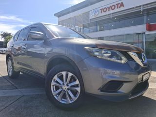 2014  Nissan X-TRAIL ST SUV (Gun Metallic) Pre-Owned Car Thumbnail
