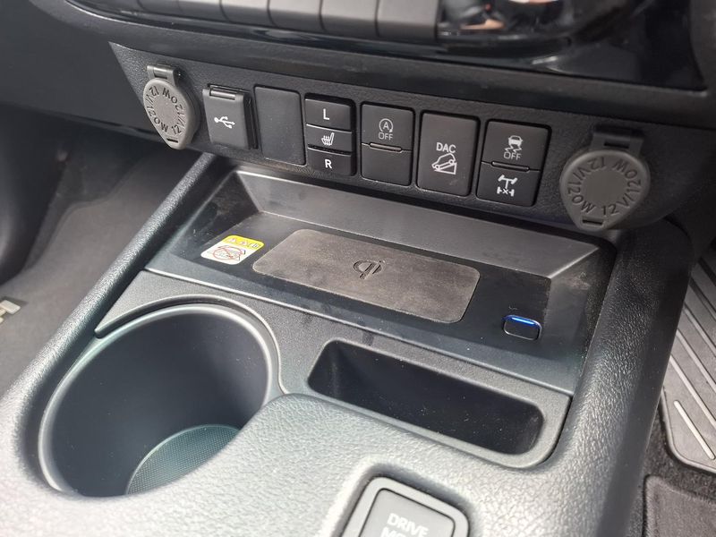 2024 Toyota Hilux Rogue 48V Auto 4x4 Double Cab Photo 20