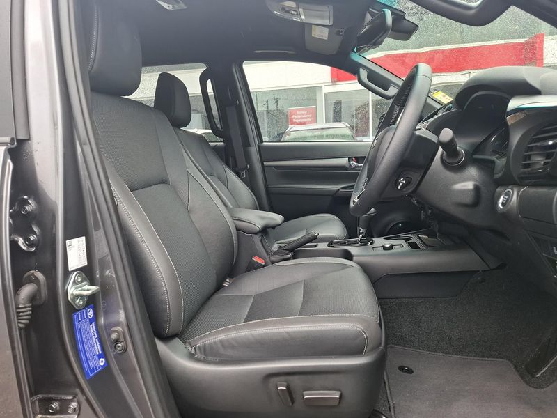 2024 Toyota Hilux Rogue 48V Auto 4x4 Double Cab Photo 14
