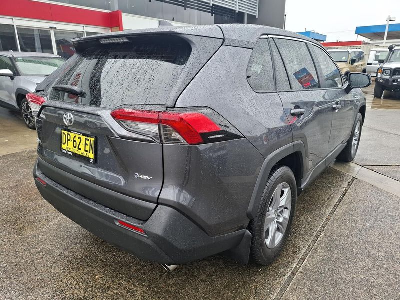 2024 Toyota RAV4 GX Auto 2WD Photo 3