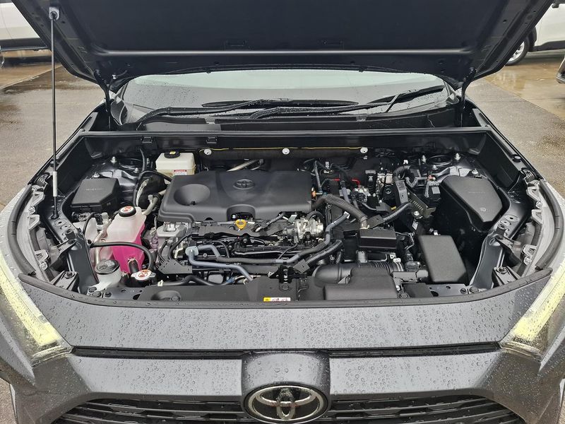 2024 Toyota RAV4 GX Auto 2WD Photo 9