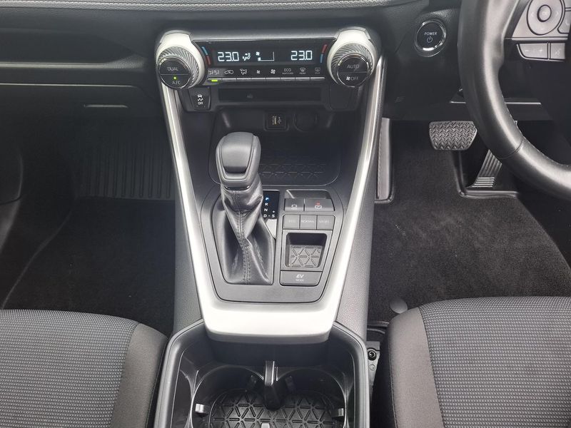 2024 Toyota RAV4 GX Auto 2WD Photo 22